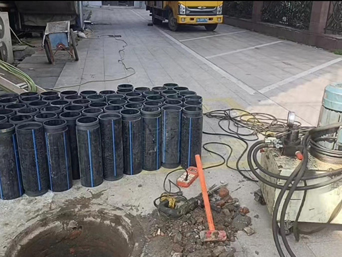 响水PE置换管厂家 DN315置换管 非开挖管短管置换